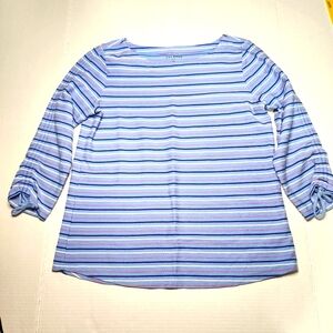 Size medium petite Talbots womens top with scrunch arm sleeve.